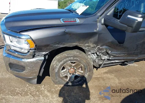 2024 Ram 2500 Tradesman 4X4 6'4 Box from USA, damaged, VIN 3C6UR5CJXRG158855